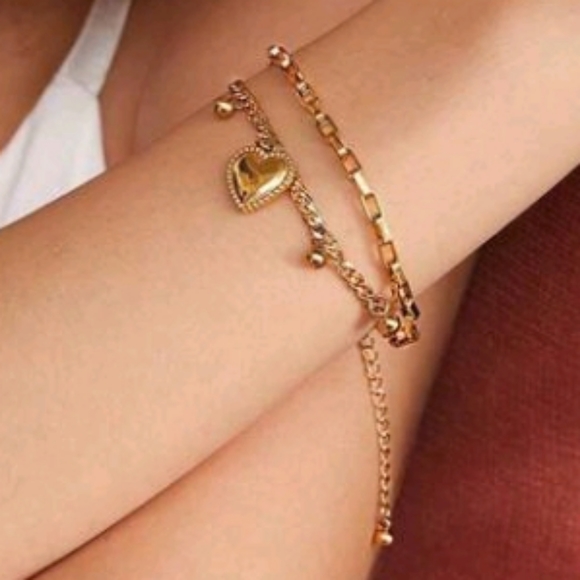 Heart Pendant Link Chain Bracelet - Picture 2 of 3